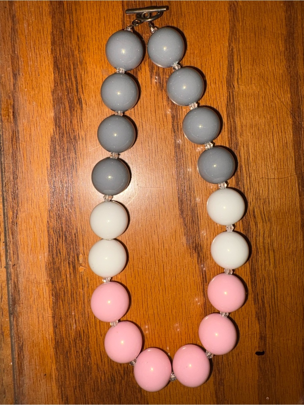 Color-Block Beaded Necklace in Gray, White & Pink 7 3/4